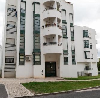 Arruda dos Pisoes Apartment | Family-Friendly Stay at Casa das Paredes Alenquer, 9.8/10