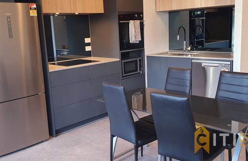 Lyneham Apartment | Charming Retreat in Lyneham - 1 Bedroom Apartment