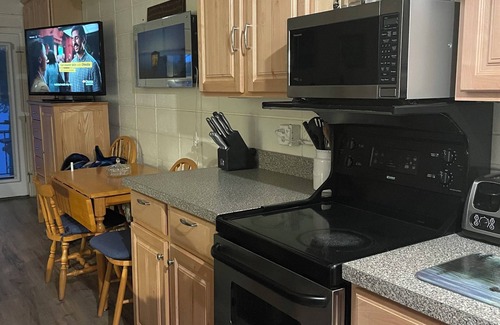 Laconia Apartment | Lakefront Studio Condo with Family-Friendly Amenities