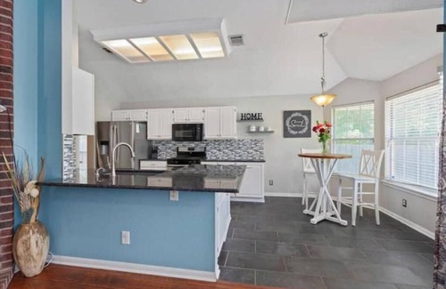 Leander House | Lovely Leander Home