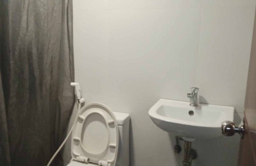 Bacolod Condo | Cozy Loft Apartment with Spa & Hot Tub for Your Getaway