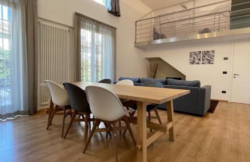 Menaggio Apartment | Oceanfront Loft Molo: Guest Rated 9.3, Family Friendly
