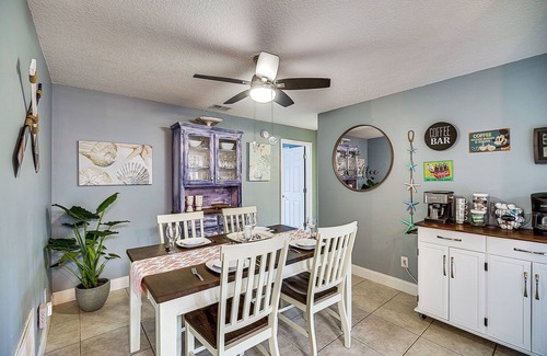 Surfside Estates Cottage | Cozy Merritt Island Retreat with Kayak & Ocean Views