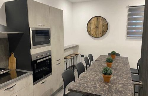 Gzira Apartment | Modern 7BR Home with WIFI - Perfect for Family Getaways