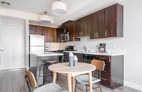 Mountain View Apartment | Scenic Mountain View 1BR with Pool & Gym by Blueground