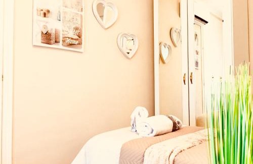 Cervantes Apartment | Inviting New Home: Family-Friendly Stay with Top Reviews