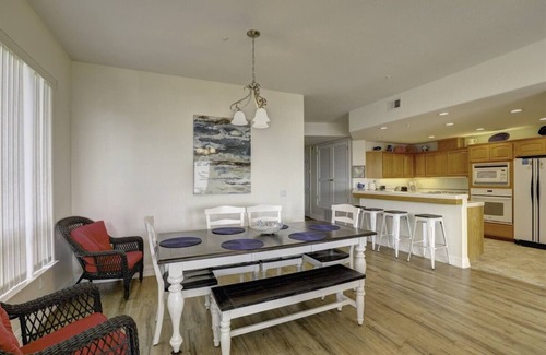 Downtown Condo | Seaside Escape: Ocean Front Condo with Incredible Views