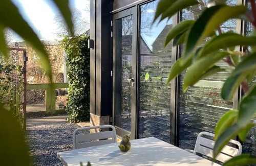 Broek in Waterland Bed & Breakfast | Charming Private Cottage Perfect for Families Near Amsterdam