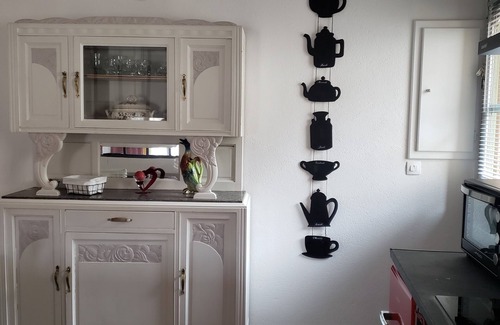 Camps-sur-l'Agly House | Cozy Studio Retreat with Pool and Spa Amenities