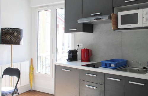 Quartier du Petit-Montrouge Apartment | Lovely, quiet studio in the heart of Paris 14th