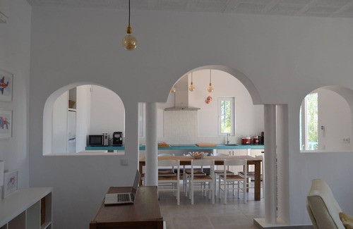Brotual Villa | Stunning Algarve Villa with Infinity Pool & Sea Views