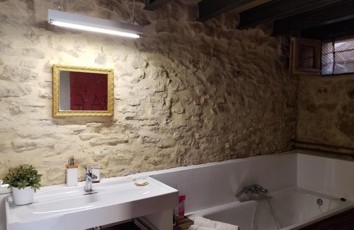 Mora de Rubielos House | Cozy Room in a Renovated Mill – Family-Friendly Retreat