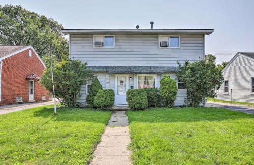 Royal Oak Apartment | Convenient Royal Oak Unit Near Vibrant Downtown Attractions
