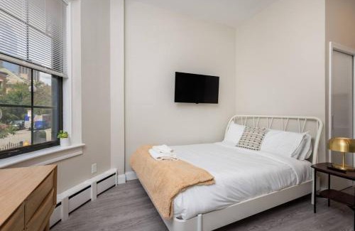 Prudential - St. Botolph Apartment | Lovely South End Studio