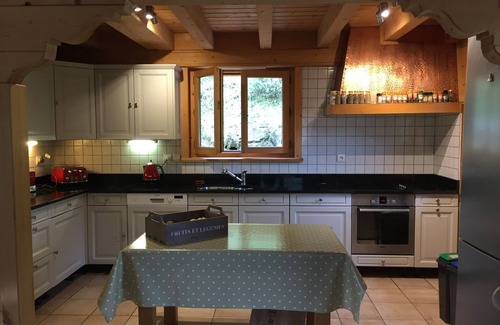 Saint-Jean-dʼAulps Ski Chalet | Charming Chalet in Bas Thex with Spa and Breakfast Included