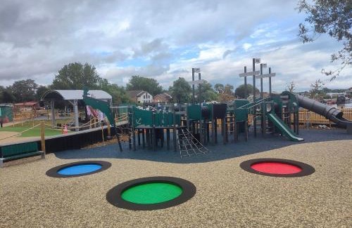 Great Houghton House | Pet-Friendly Static Caravan at Billing Aquadrome - Rated 9.2