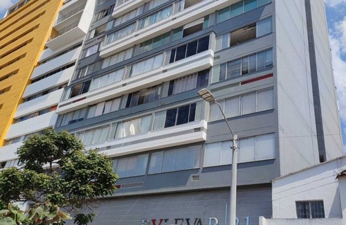 Bucaramanga Apartment | Cozy Studio-Apartment in Bucaramanga with Kitchen Access