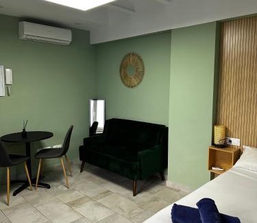 Perchel Norte Apartment | Cozy Studio Apartment with Terrace - Rated 8.6/10!