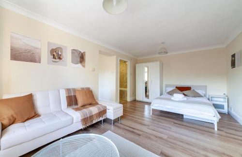 Wimbledon Apartment | Cozy Studio Flat in Wimbledon with Free Parking, 9.2/10