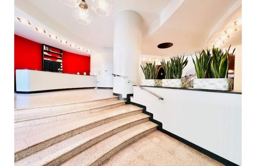 Guastalla Apartment | Cozy Studio in Duomo! Ideal for Family Stay in Milan
