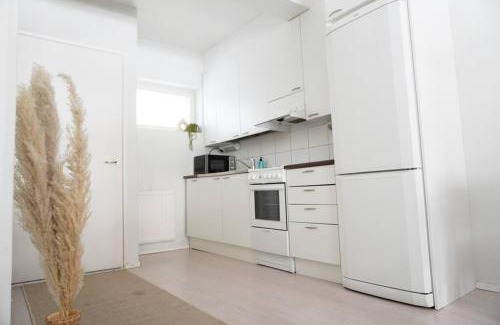 Leppavaara Apartment | Welcoming Studio in Leppävaara - Child Friendly & Highly Rated