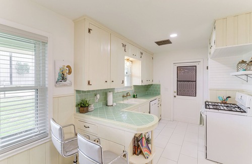 Tomball House | Delightful Tomball Retreat with Pool & Pet-Friendly Access