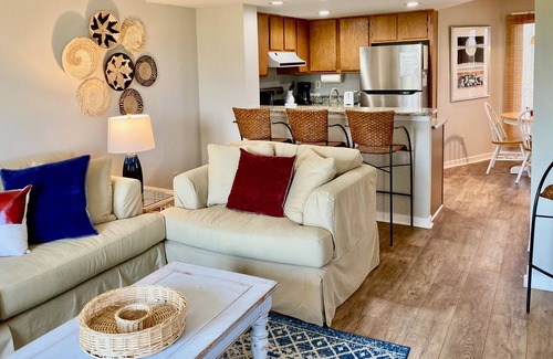 Isle of Palms Villa | Top Floor Villa in Wild Dunes with Ocean Views & Pool Access