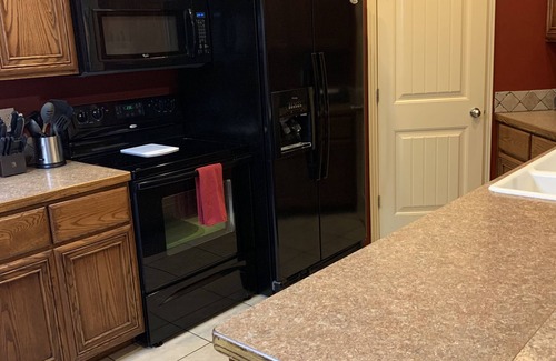 Twin Falls House | Charming Twin Falls Home: Master Suite & Pet-Friendly Stay!