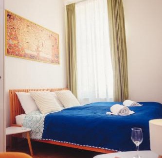 Bubenec Apartment | Lovely Two Bedroom Apartment with Terrace, near Center & Parks