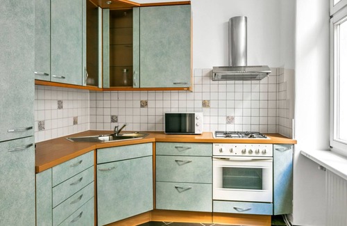 Wieden Apartment | Inviting Wieden 1BR with Elevator, Steps from City Center