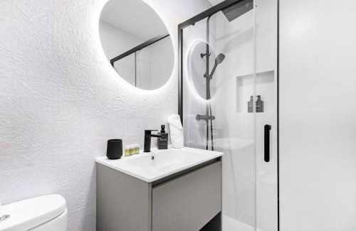 Alicante City Centre House | LovelyLoft Toledo Casa Completa