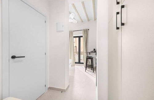 Alicante City Centre House | LovelyLoft Toledo Casa Completa