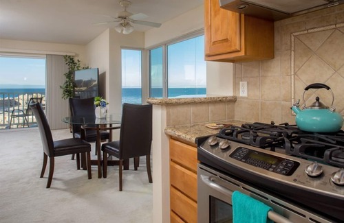 Pacific Grove House | Oceanfront Lover's Point Townhome with Spa and Breakfast