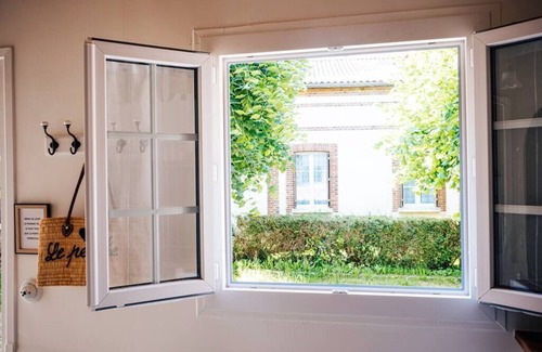 Moulins-la-Marche House | Relax in Loveroom Du Perche: Cozy House with Balneo