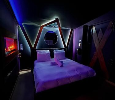 Neuilly-Plaisance Hotel | Experience Oceanfront Bliss at L'1TIMISTE Hotel