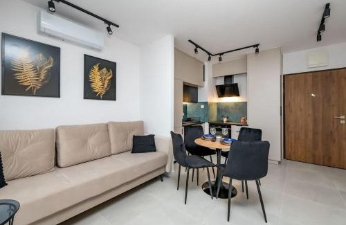 Bialystok Apartment | Relax in LoveRoom Ukośna with Hot Tub & Top Ratings