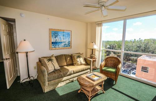 Fort Myers Beach Apartment | Unwind at Lovers Key Resort 308 – Family-Friendly Escape