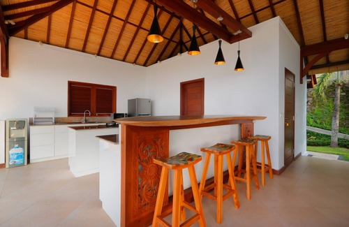 Kayu Putih Villa | Discover SARASWATI: A Guest-Rated 10/10 Retreat