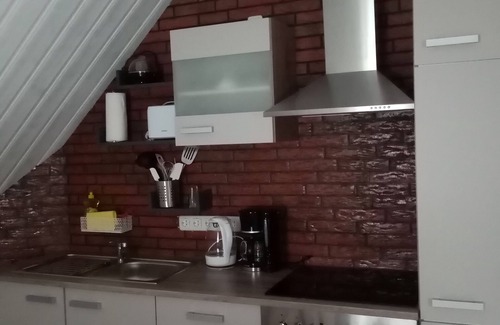 Friedeburg Apartment | Cozy Apartment Welcoming All Ages with Spa & Hot Tub