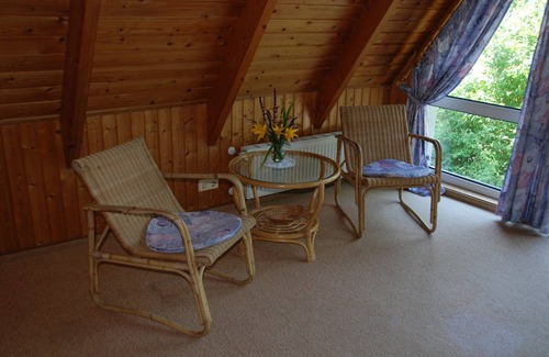 Klausdorf House | Cozy Vacation Home with Ocean View and Spa Retreat