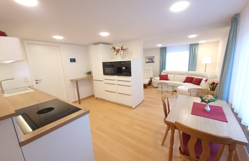 Kaditz House | Beautifully Renovated Home with Garden in Dresden - 10/10 Rated