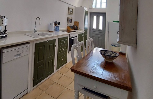 Megalochori House | Beautifully Restored Traditional Village House "Eirini"