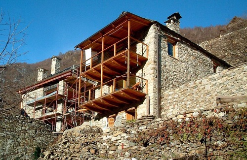 Valleggia House | Charming Restored House at Ancient Village's Edge - Rated 10/10