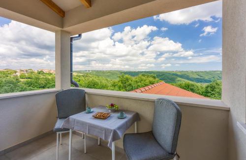 Kringa Apartment | Discover Studio LOVOR in Central Istria's Green Countryside