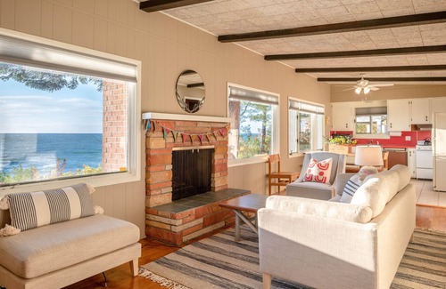 Macatawa Cottage | Serene Cottage Gem on Lake Michigan with Beach Access