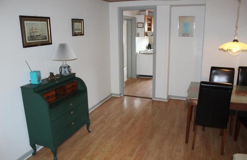 Tarm Apartment | Budget-Friendly Apartment with Kitchen & Pet Welcome