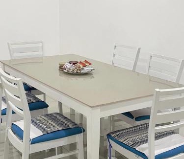 Kampung Tembok House | Guest Rated 10/10: Mountainville Semi-D Bungalow for All