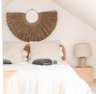 Mount Hawke House | Experience Lowen Tree House: Oceanfront Paradise for Families