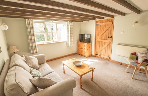 Adforton Bed & Breakfast | Exceptional Lower House B&B: Rated 9.8 with Family Amenities