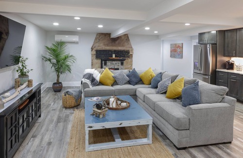Brewster Apartment | Modern Apartment Steps from Beaches and Town Attractions